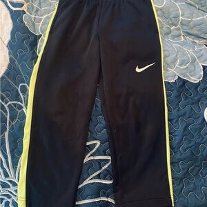 Nike Kids  Track Pants casual pants sz Small(4/5 yrs)